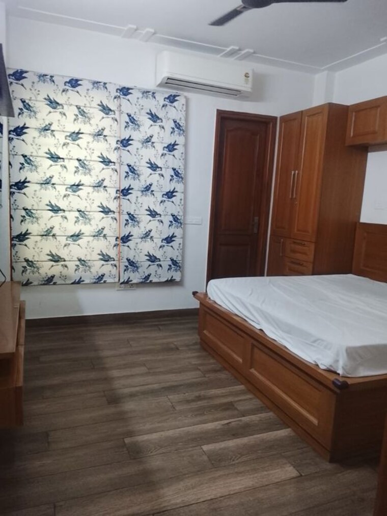 Bedroom, sector 38 2 Bedroom 160 Sq.Yd. Builder Floor In Sector 38 Gurgaon 10558148