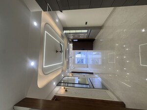 Staircase in 3 BHK Builder Floor at Sector 52 – for Rent