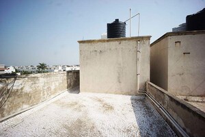5 BHK Villa – Exterior View View at Gandhinagar Mahudi Main Road - for Sale