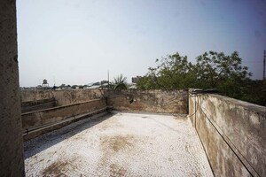 Plot Area in 5 BHK Villa at Gandhinagar Mahudi Main Road – for Sale