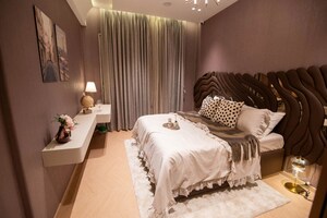 Bedroom in 2 BHK Apartment at Neelam Signature Residences, Mulund East – for Sale