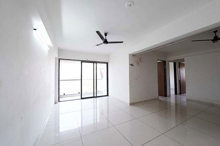 Room, vaishnodevi circle 3 Bedroom 1764 Sq.Ft. Apartment In Vaishnodevi Circle Ahmedabad 10557902