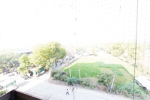 Plot Area in 3 BHK Apartment at Vaishnodevi Circle – for Sale