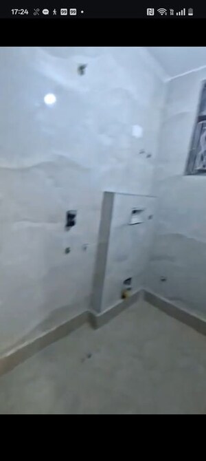 Bathroom in 2 BHK Builder Floor at Rajendra Nagar Sector 5 – for Sale