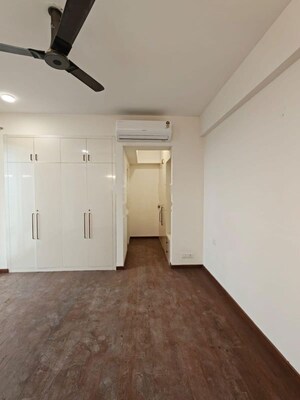 Room in 3.5 BHK Apartment at Tata La Vida, Sector 113 – for Rent