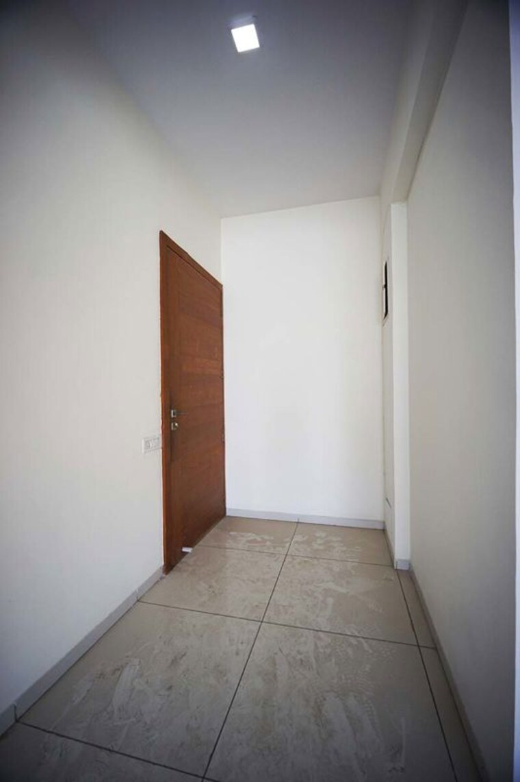 Room, ambli 5 Bedroom 5470 Sq.Ft. Apartment In Ambli Ahmedabad 10558026