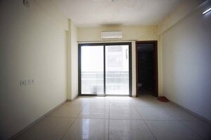 Room in 5 BHK Apartment at Ambli – for Sale