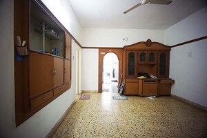 Room in 4 BHK Independent House at Shahibagh – for Sale