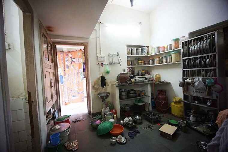 Gym, shahibagh 4 Bedroom 222 Sq.Yd. Independent House In Shahibagh Ahmedabad 10558202