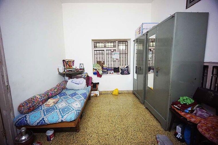 Bedroom, shahibagh 4 Bedroom 222 Sq.Yd. Independent House In Shahibagh Ahmedabad 10558202