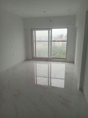 Room in 2 BHK Apartment at Andheri West – for Rent