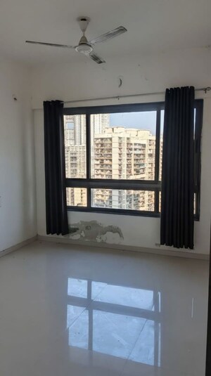 Room in 2 BHK Apartment at Kanakia Levels, Malad East – for Rent