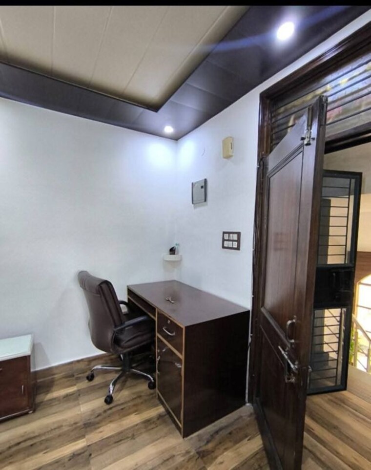 Team Area, ashoka enclave 1 RK 1000 Sq.Ft. Builder Floor In Ashoka Enclave Faridabad 10558212