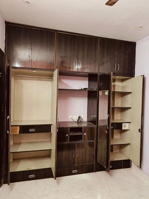Kitchen in 1 BHK Builder Floor at Sector 40 – for Rent