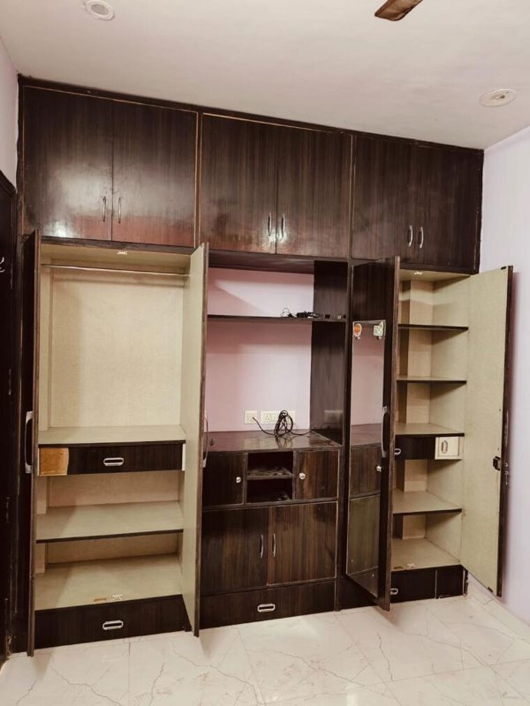 Kitchen, sector 40 1 Bedroom 1000 Sq.Ft. Builder Floor In Sector 40 Gurgaon 10558219
