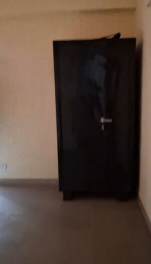 Room in 2 BHK Apartment at Today Ridge Residency, Sector 135 – for Rent