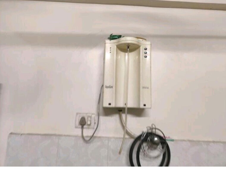 Bathroom, bangur nagar 3 Bedroom 1000 Sq.Ft. Apartment In Bangur Nagar Mumbai 10558250