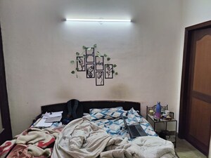 Bedroom in 2 BHK Builder Floor at Sector 51 – for Rent