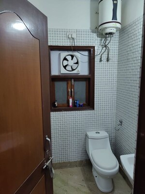 Bathroom in 2 BHK Builder Floor at Sector 51 – for Rent