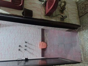 Furnished Amenities in 2 BHK Builder Floor at Malviya Nagar – for Rent