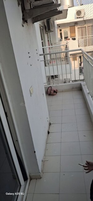 2 BHK Builder Floor For Rent in Sector 21