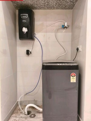 Bathroom in 1 RK Builder Floor at Sector 38 – for Rent
