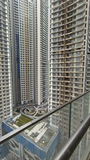 3 BHK Apartment For Rent in Prestige Siesta, Mulund West