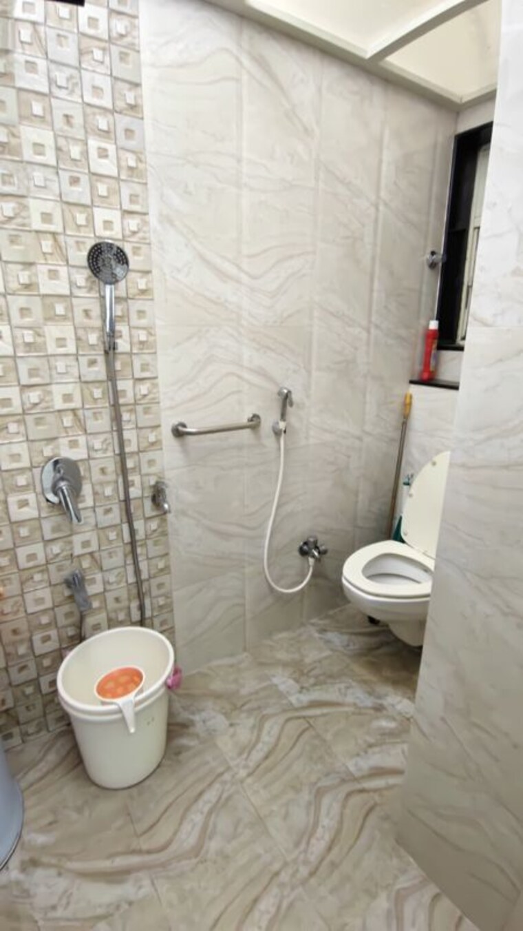 Bathroom, ambegaon khurd 3 Bedroom 1400 Sq.Ft. Apartment In Ambegaon Khurd Pune 10558319