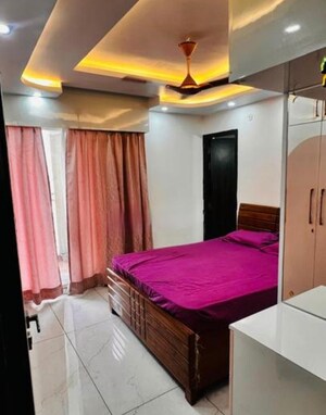 Bedroom in 3 BHK Apartment at Gomti Nagar – for Rent