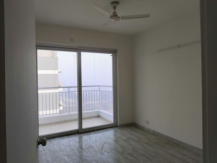 Room, sector 23 2 Bedroom 1350 Sq.Ft. Builder Floor In Sector 23 Gurgaon 10558343