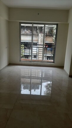 2 BHK Apartment For Rent in Kalpataru Immensa