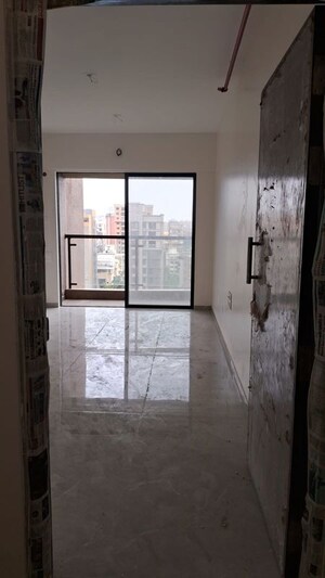 Living Room in 2 BHK Apartment at Chembur – for Rent