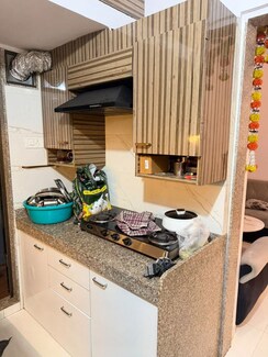 1 BHK + Servant Room Apartment For Rent in Tiara Hills