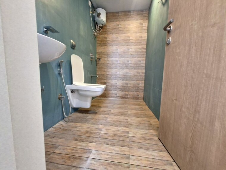 Bathroom, lodha-crown-kolshet 2 Bedroom 530 Sq.Ft. Apartment In Kolshet Road Thane 10558383