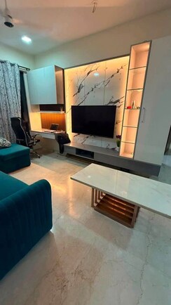 2 BHK Apartment For Rent in Lodha Sterling