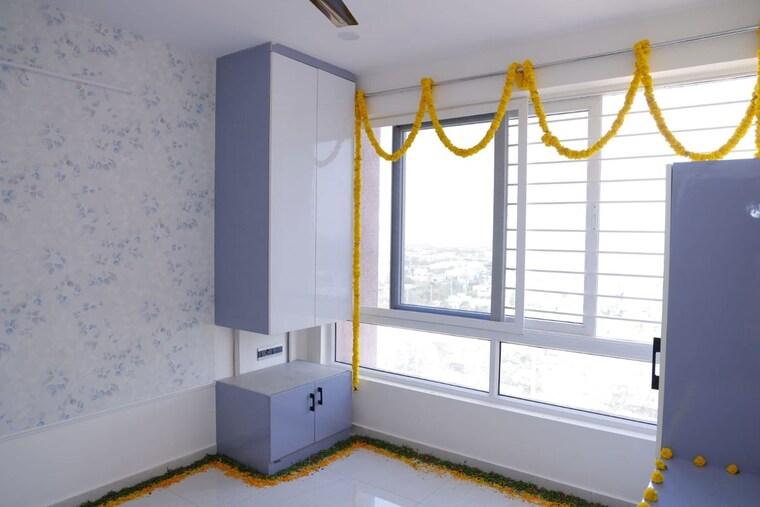 Room, urbanrise-on-cloud-33 2.5 Bedroom 1353 Sq.Ft. Apartment In Bachupally Hyderabad 10558399