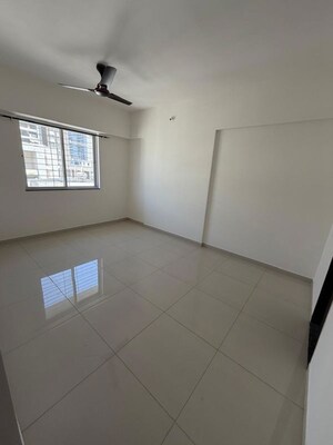 Room in 2 BHK Apartment at Utsav 51 Balewadi Residences, Balewadi – for Rent