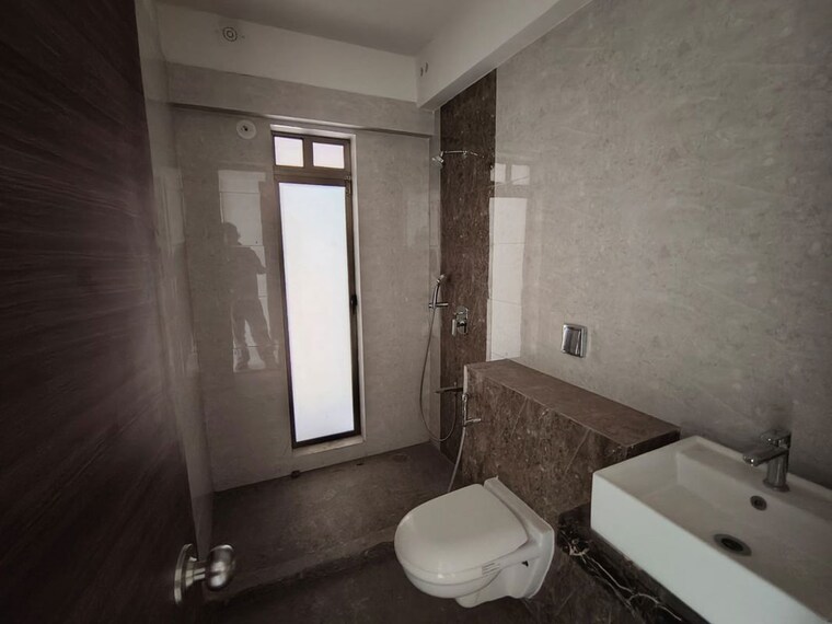 Bathroom, raj-infinia 2 Bedroom 797 Sq.Ft. Apartment In Malad West Mumbai 10558382