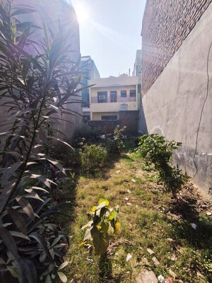  Plot For Sale in Sector 10
