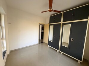Room in 2 BHK Apartment at Grande View 7 Phase 1, Ambegaon Budruk – for Rent