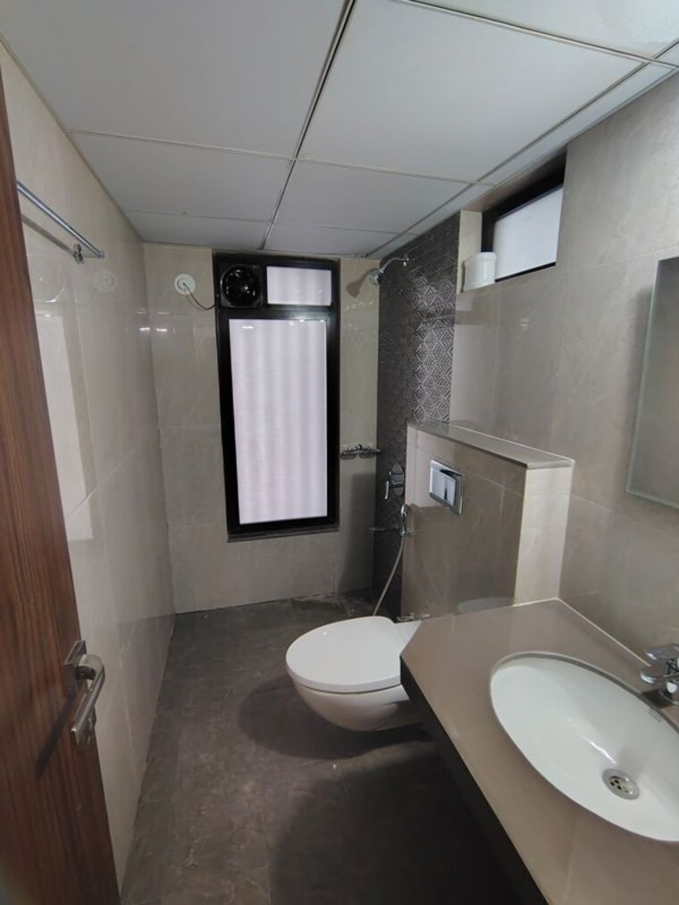 Bathroom, duville-riverdale-grove 2 Bedroom 750 Sq.Ft. Apartment In Kharadi Pune 10558424
