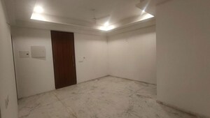 Room in 3 BHK Apartment at DLH Signature, Bandra West – for Sale
