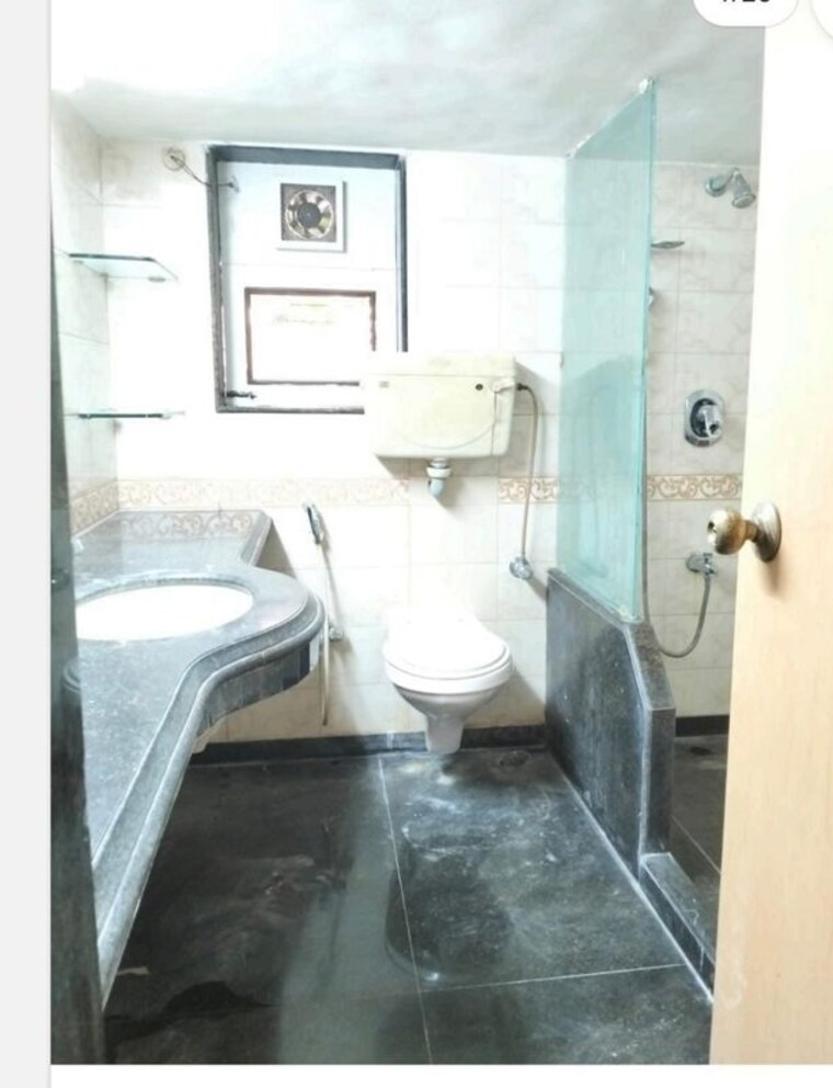 Attached Bathroom, santacruz west 3 Bedroom 1100 Sq.Ft. Apartment In Santacruz West Mumbai 10558428