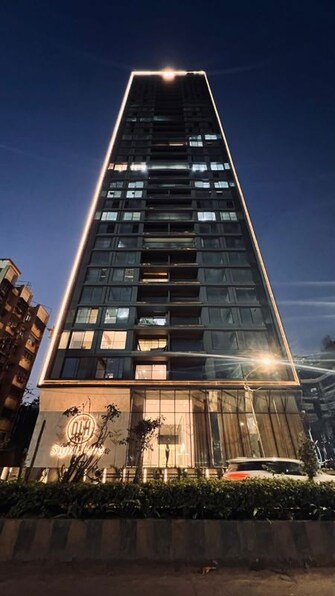 4 BHK + Servant Room Apartment For Sale in DLH Signature in Bandra West, Mumbai