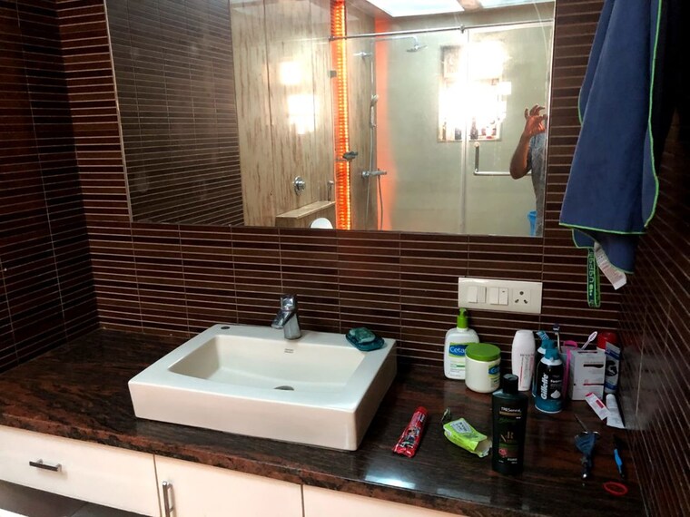 Bedroom, marina-skies 3 Bedroom 2000 Sq.Ft. Apartment In Hi Tech City Hyderabad 10558461