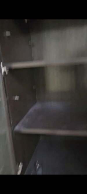 Furnished Amenities in 3 BHK Apartment at Arun Vihar Sector 37, Sector 37 – for Rent