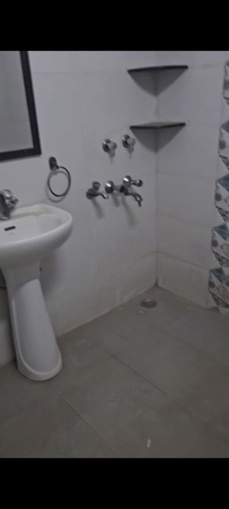 Bathroom, arun-vihar-sector-37 3 Bedroom 1800 Sq.Ft. Apartment In Sector 37 Noida 10558455