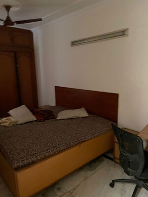 Bedroom in 2 BHK Builder Floor at South Extension I – for Rent