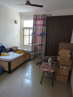 Living Room in 3 BHK Builder Floor at Sector 23 – for Rent