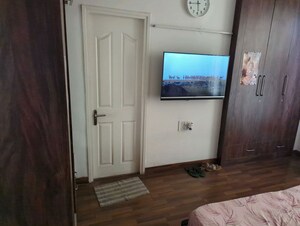 Bathroom in 3 BHK Builder Floor at Sector 23 – for Rent